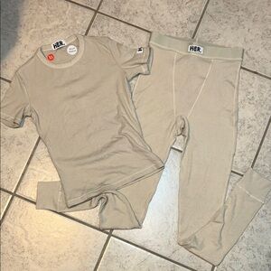 Beige Women's Thermal Leggings Set